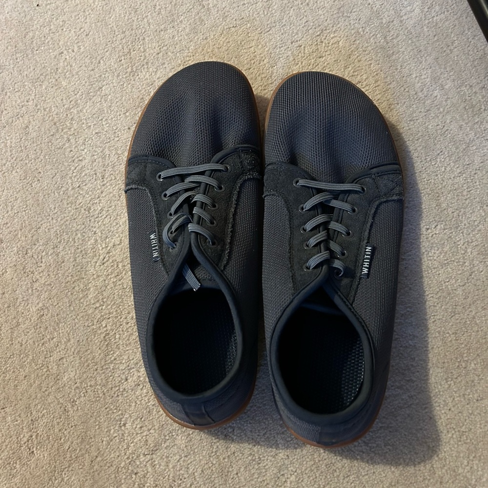 Whitin shoes minimalist style lace up. Men’s Gray Sz 11.5- 12.